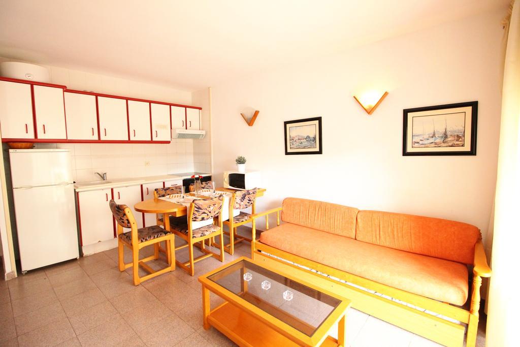 Mariposa 1023 Iberplaya Apartman Salou Kültér fotó
